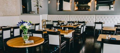 عمال المطاعم في ميشيغن مؤهلون لمساعدة مالية بقيمة 1650 دولارا