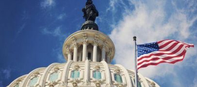 النواب الأميركي يقرّ قانونا يلغي قرار ترامب حظر السفر على مواطني دول إسلامية