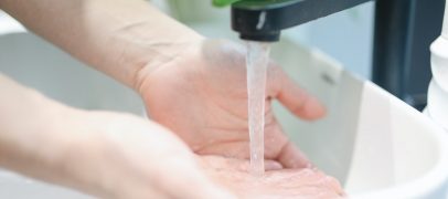 عمدة هامترامك تعلن تلوث مياه المدينة بالرصاص ولكنها "آمنه للشرب"