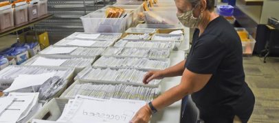 جورجيا تقترب من إنهاء إعادة الفرز وانتكاسة للجمهوريين في ميشيغن