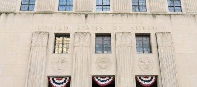 اتهام إمرأة من ديترويت بالاحتيال على وكالة البطالة بـ2 مليون دولار