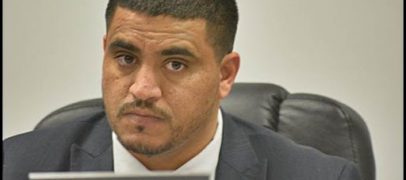 عضو مجلس بلدية هامترامك السابق يعارض مقترح قرض المدارس ويدعم ترشيح عياش