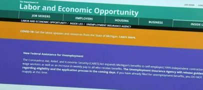 ولاية ميشيغن ترسل 8 مليون دولار للعاطلين بالخطأ وتطالب بإعادتها