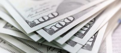 رئيس مجلس الشيوخ والبيت الأبيض يدعمان مجددا صرف شيكات جديدة