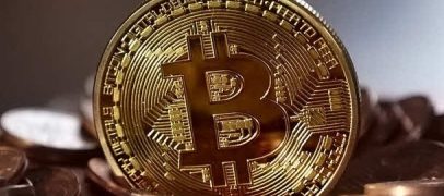 بتكوين تتخطى 50 ألف دولار للمرة الأولى