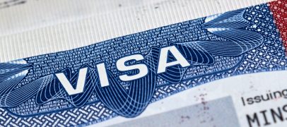 الخارجية الأميركية تمنح طالبي التأشيرات المرفوضين فرصة جديدة باستثناء فيزا التنوع