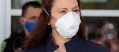 حاكمة ميشيغن تجعل إرتداء الكمامات إلزامياً وعقوبة المخالفين 500 دولار